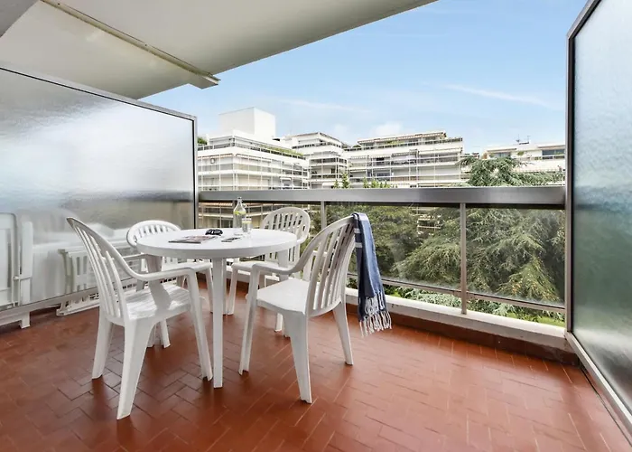 Partenaire Le Tanit Hotell Juan-les-Pins